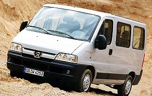 PEUGEOT Boxer